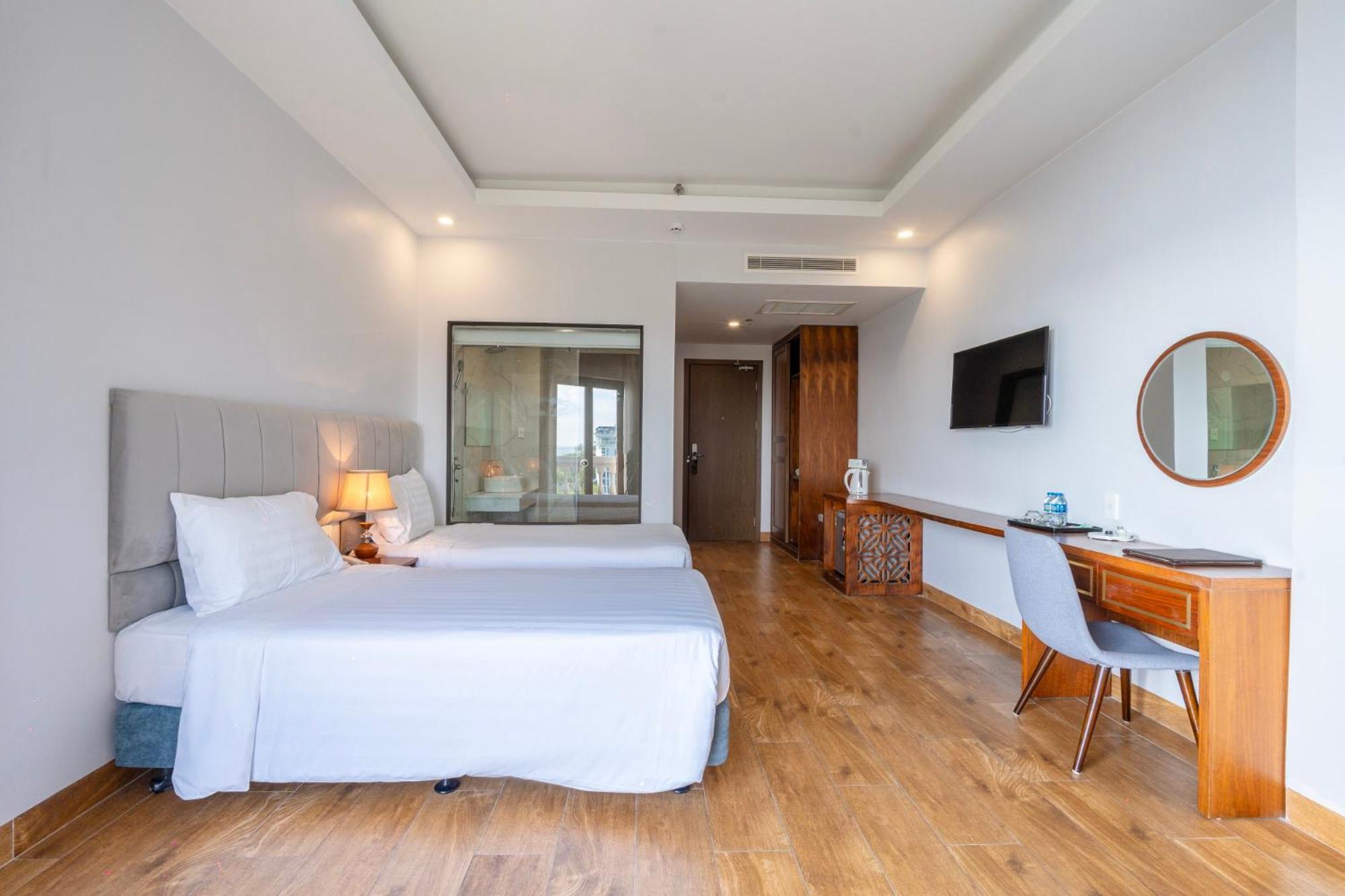 Maris Beach Hotel Дуонг-Донг Экстерьер фото