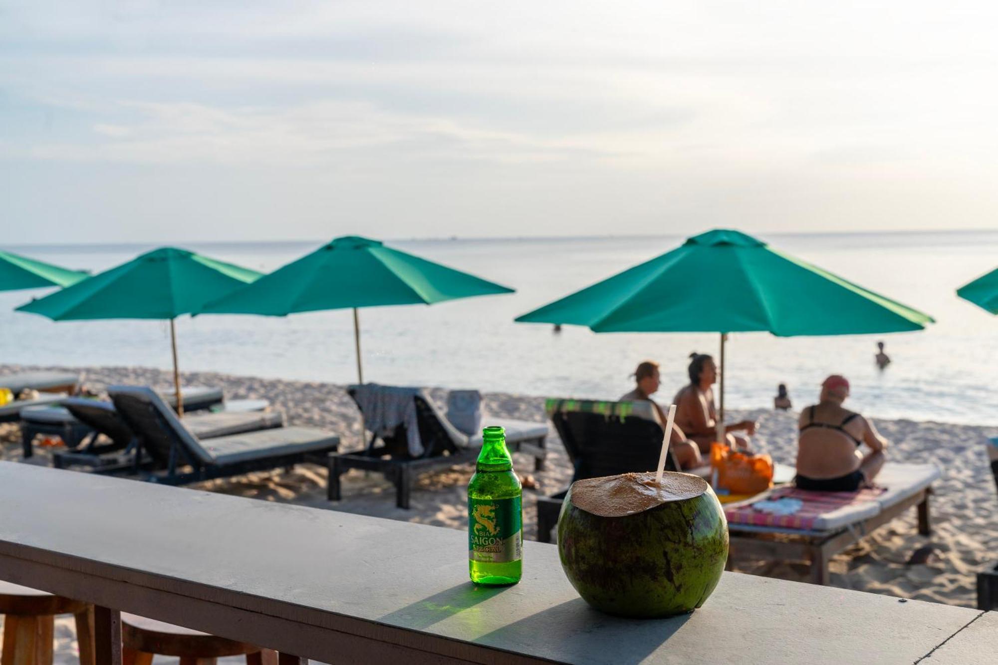 Maris Beach Hotel Дуонг-Донг Экстерьер фото